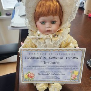 2 TWO limited edition Amanda Doll Collection